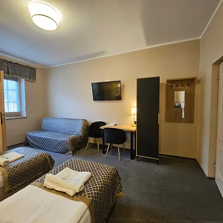 Klodzko-zacisze - Sauna - Parking - Silownia - Komnata Solna Kłodzko