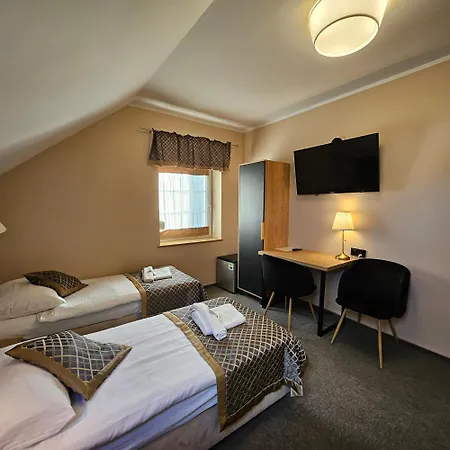 - Zacisze - Sauna - Silownia - Komnata Solna - Parking - Sniadanie - 3*