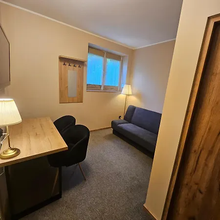 Klodzko-zacisze - Wellness & Fitness לינה וארוחת בוקר 3*