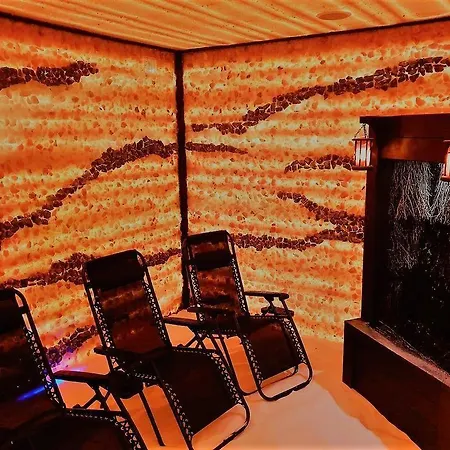 Willa Klodzko-Zacisze - Sauna - Silownia - Komnata Solna - Parking - Sniadanie - Check-In-24H