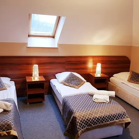 Oda ve Kahvaltı Willa Klodzko-Zacisze - Sauna - Silownia - Komnata Solna - Parking - Sniadanie - Check-In-24H