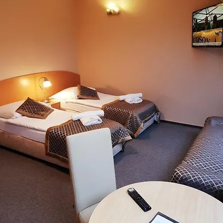 B&B Klodzko-zacisze - Wellness & Fitness 3*