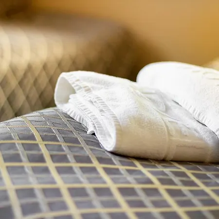 Oda ve Kahvaltı Willa Klodzko-Zacisze - Sauna - Silownia - Komnata Solna - Parking - Sniadanie - Check-In-24H Kłodzko