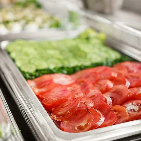 - Zacisze - Sauna - Silownia - Komnata Solna - Parking - Sniadanie - 3*