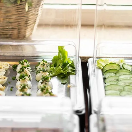 Willa Klodzko-Zacisze - Sauna - Silownia - Komnata Solna - Parking - Sniadanie - Check-In-24H