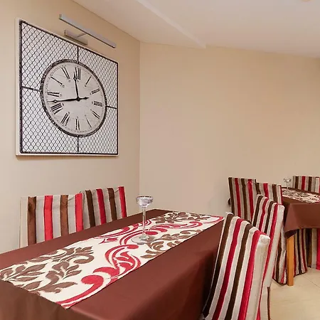 فندق مبيت وإفطار Willa Klodzko-Zacisze - Sauna - Silownia - Komnata Solna - Parking - Sniadanie - Check-In-24H كوادسكوم