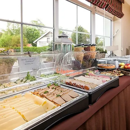 Willa Klodzko-Zacisze - Sauna - Silownia - Komnata Solna - Parking - Sniadanie - Check-In-24H Kłodzko